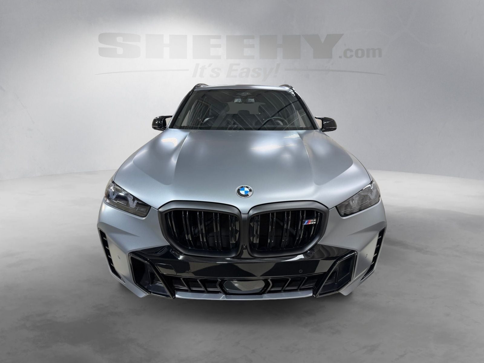 2025 BMW X5 M60i