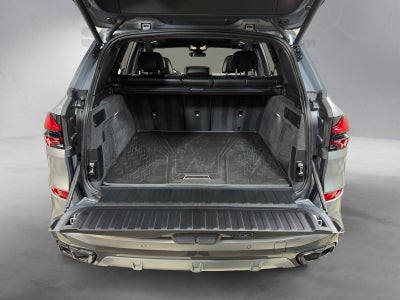 2025 BMW X5 M60i