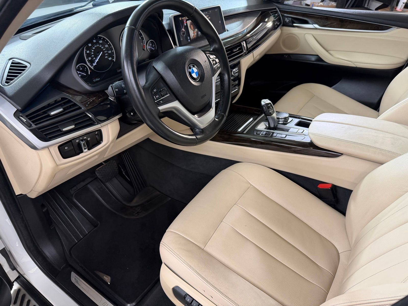 2016 BMW X5 xDrive35i Sport Activity