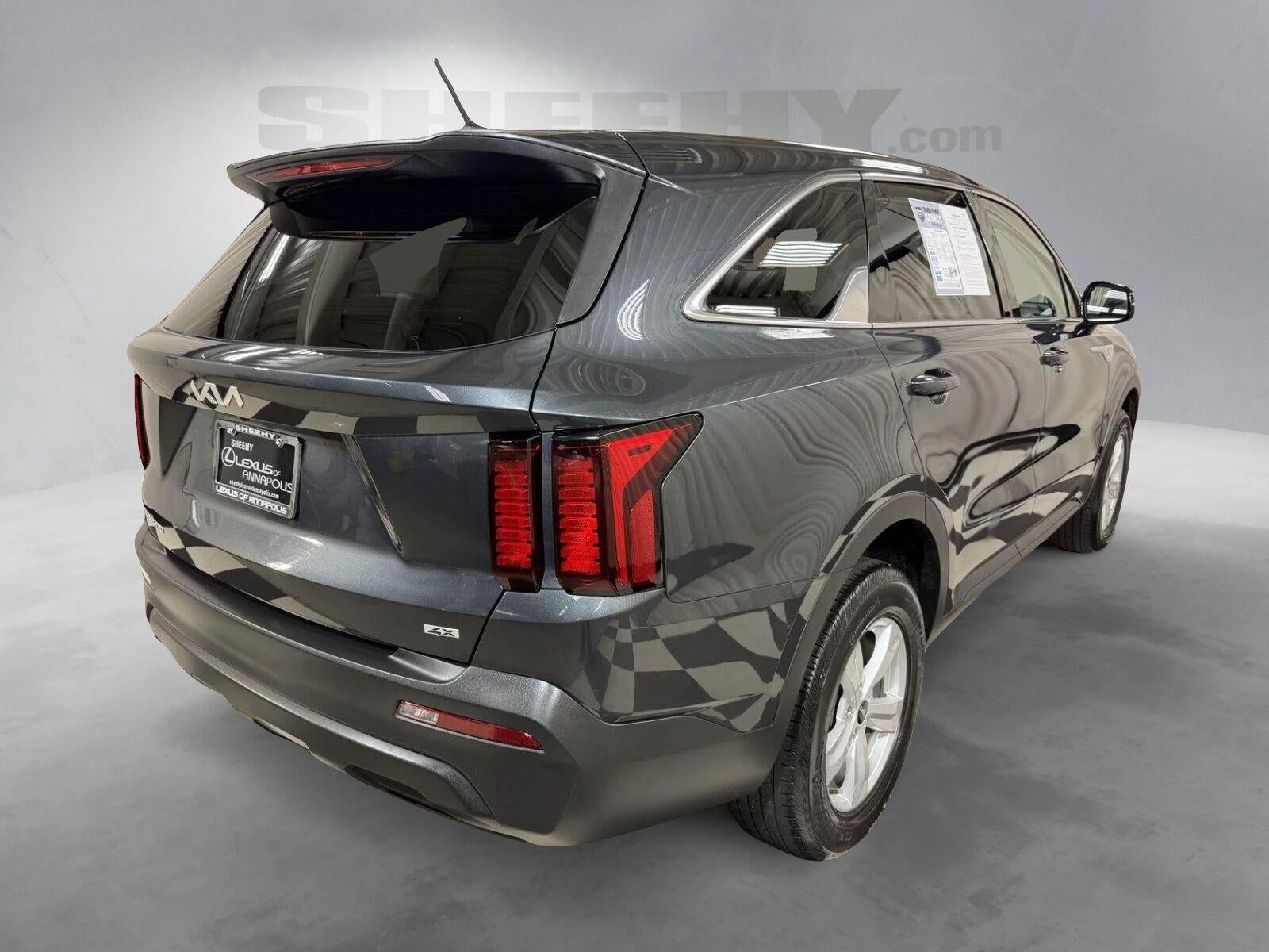 2023 Kia Sorento LX