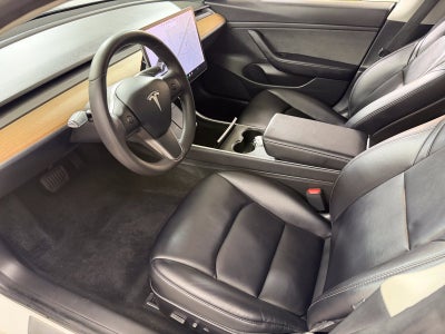 2020 Tesla Model 3 Standard Range Plus
