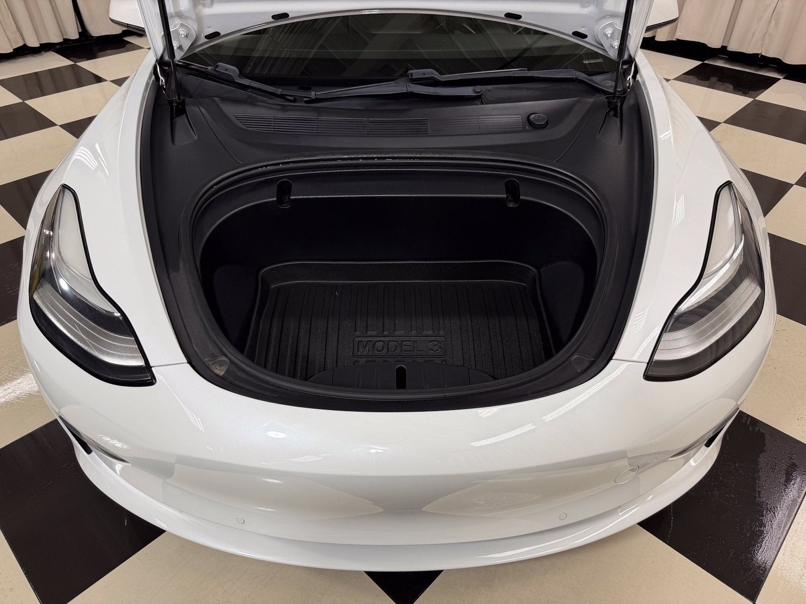 2020 Tesla Model 3 Standard Range Plus