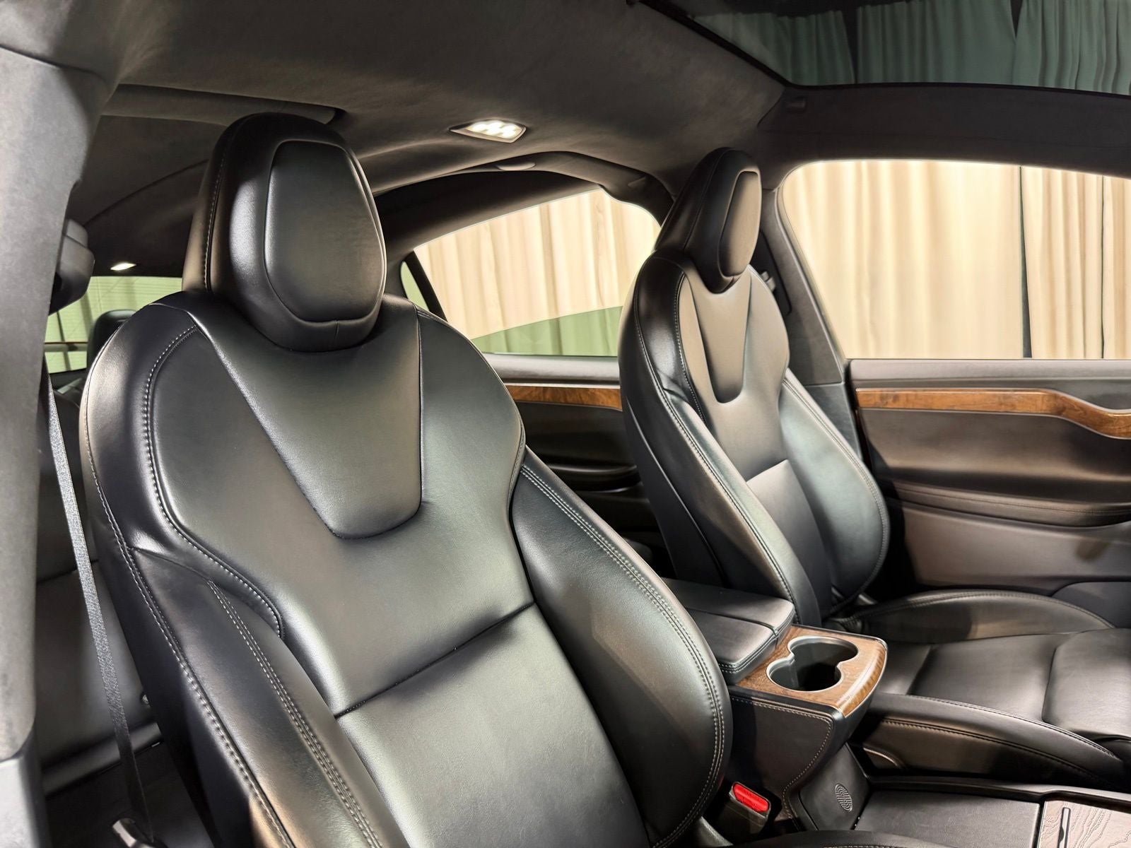2021 Tesla Model X Long Range