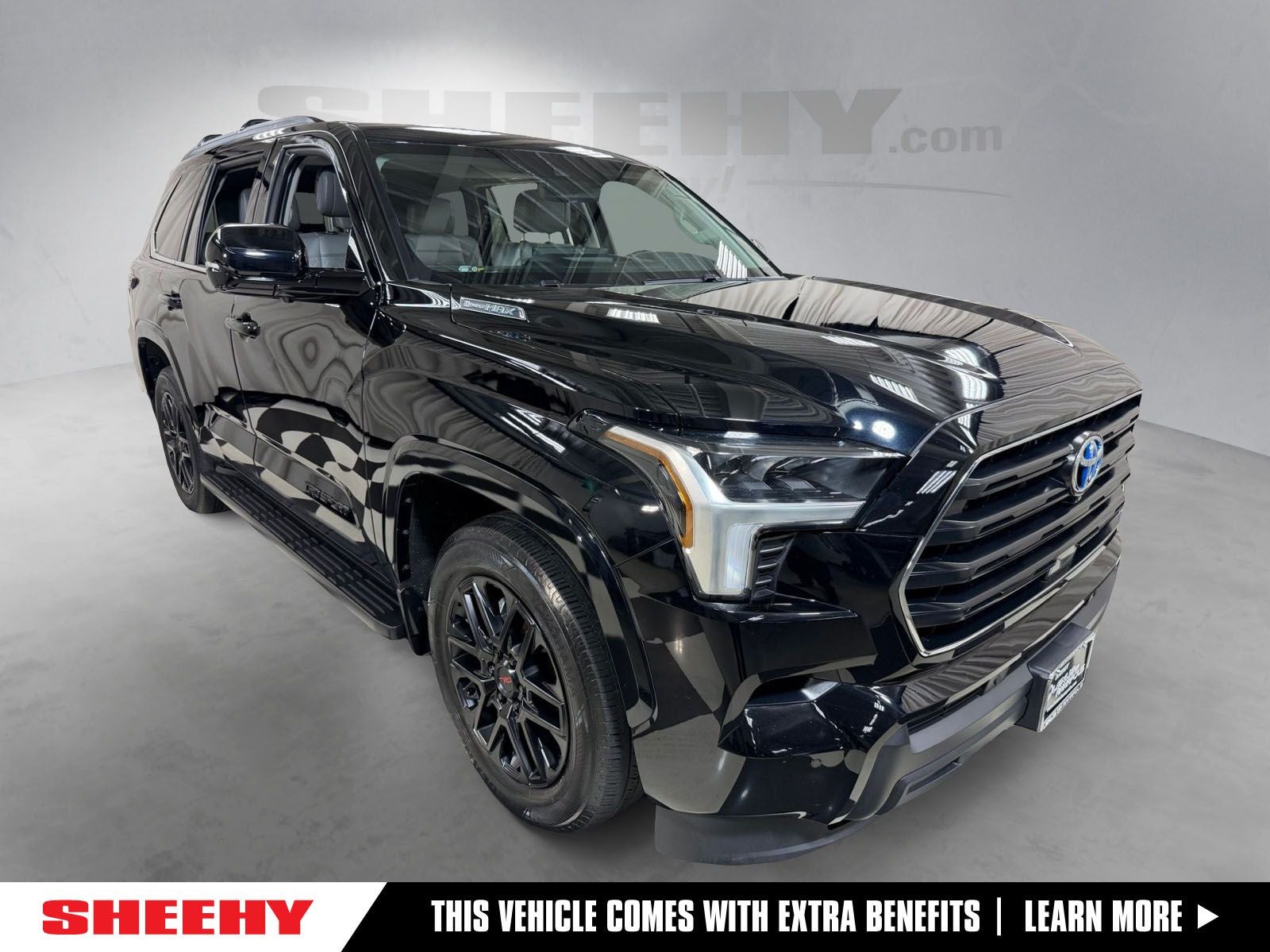 2023 Toyota Sequoia SR5