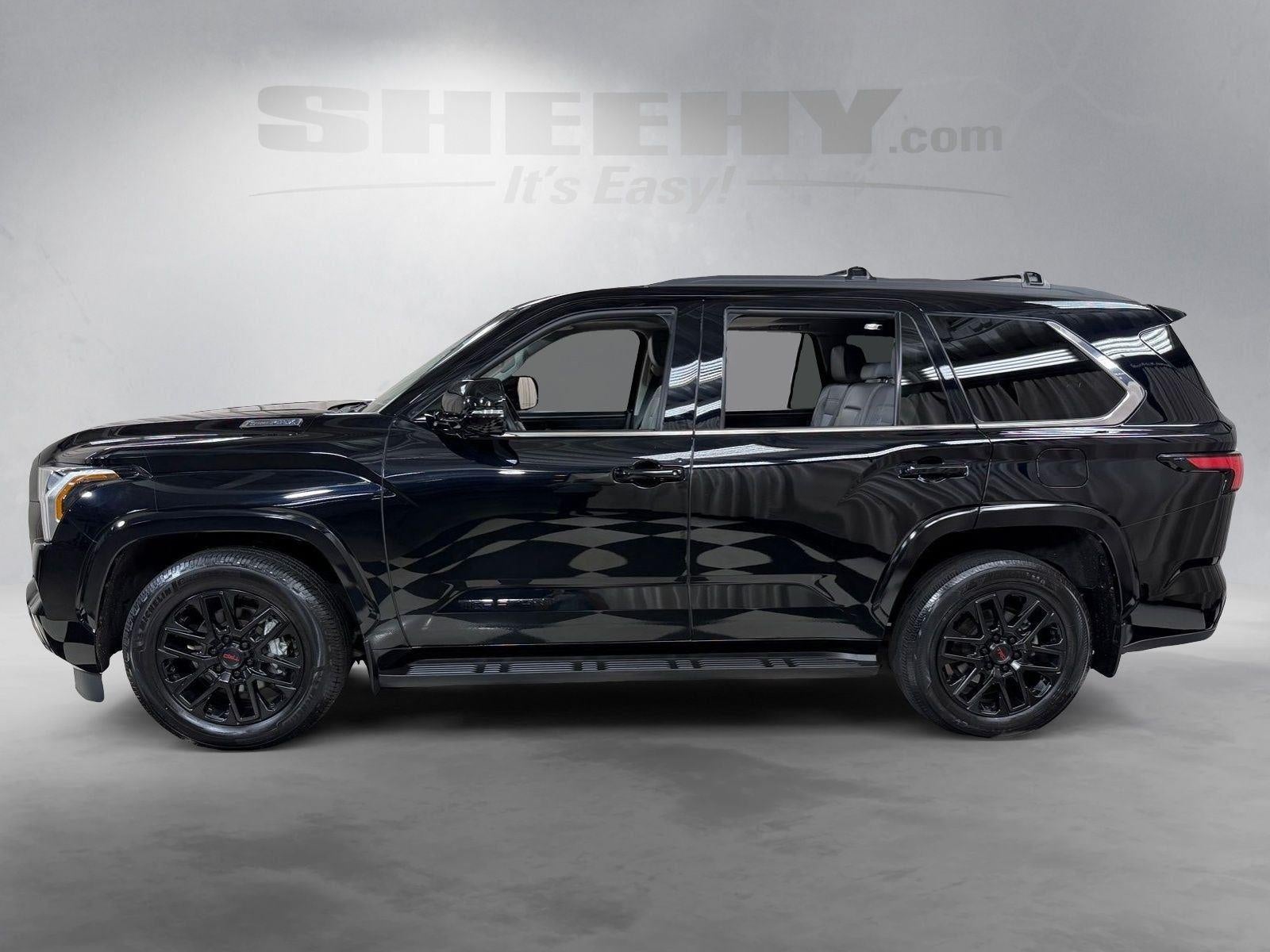2023 Toyota SEQUOIA Base