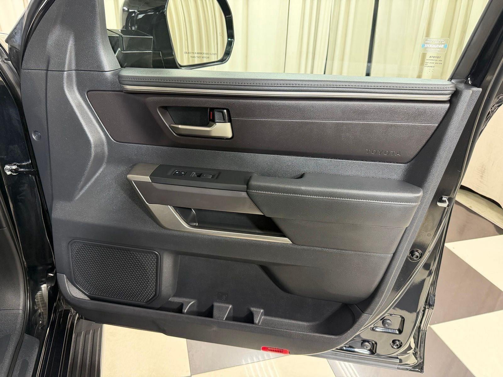 2023 Toyota SEQUOIA Base