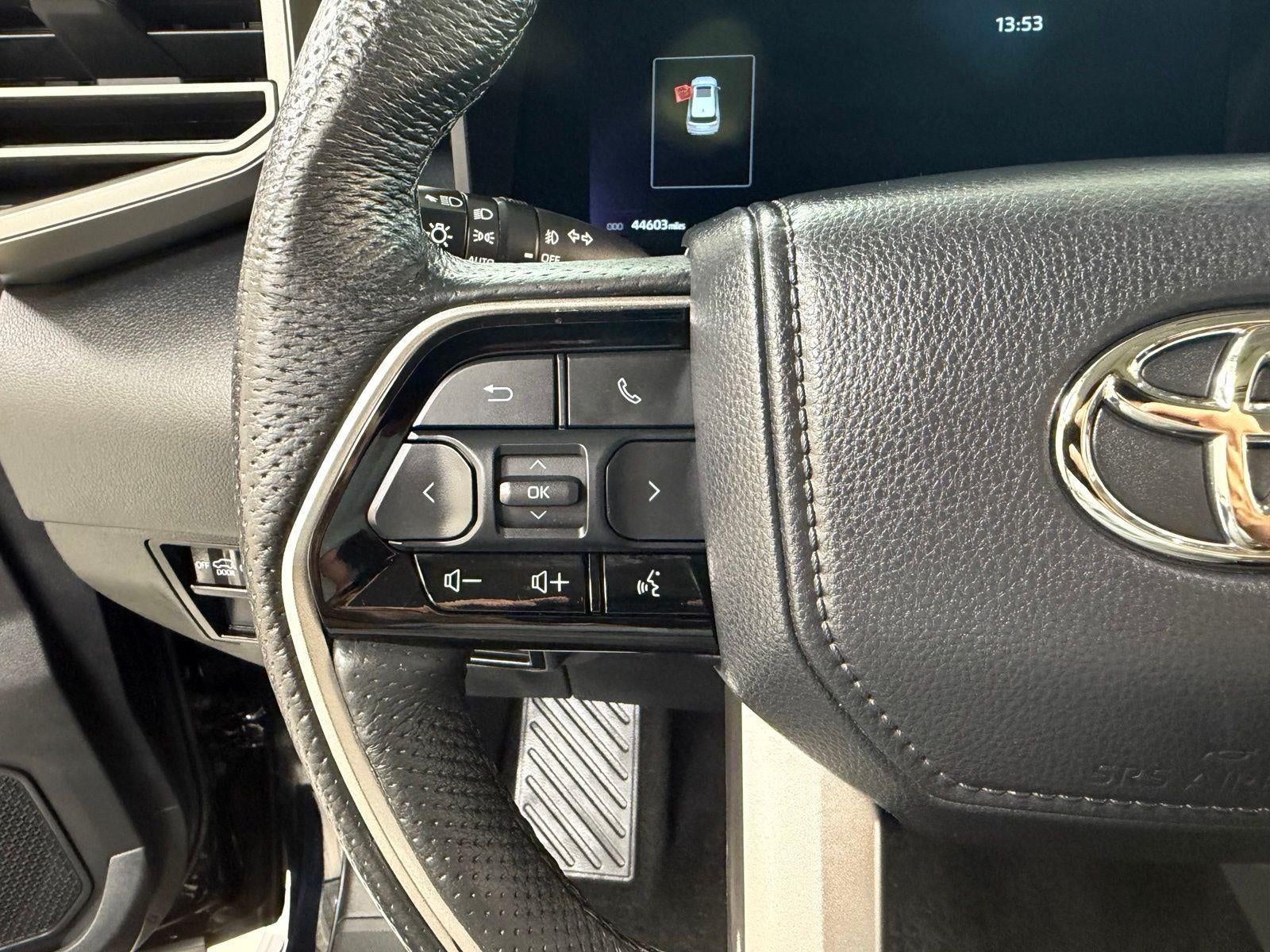 2023 Toyota SEQUOIA Base