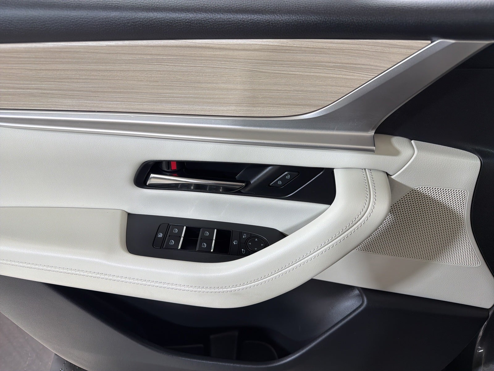 2025 Mazda Mazda CX-90 PHEV Premium Plus