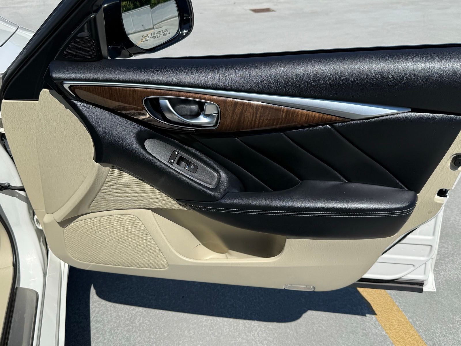 2014 INFINITI Q50 Hybrid Premium