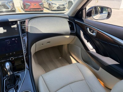 2014 INFINITI Q50 Hybrid Premium