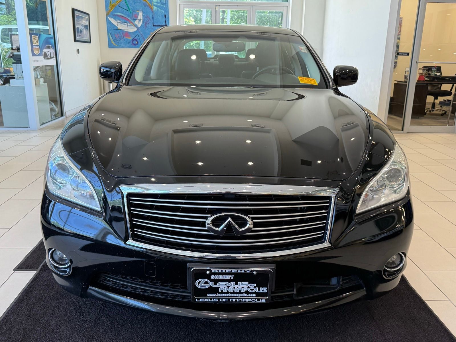 2011 INFINITI M56 X