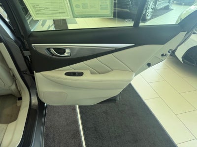 2015 INFINITI Q50 Premium