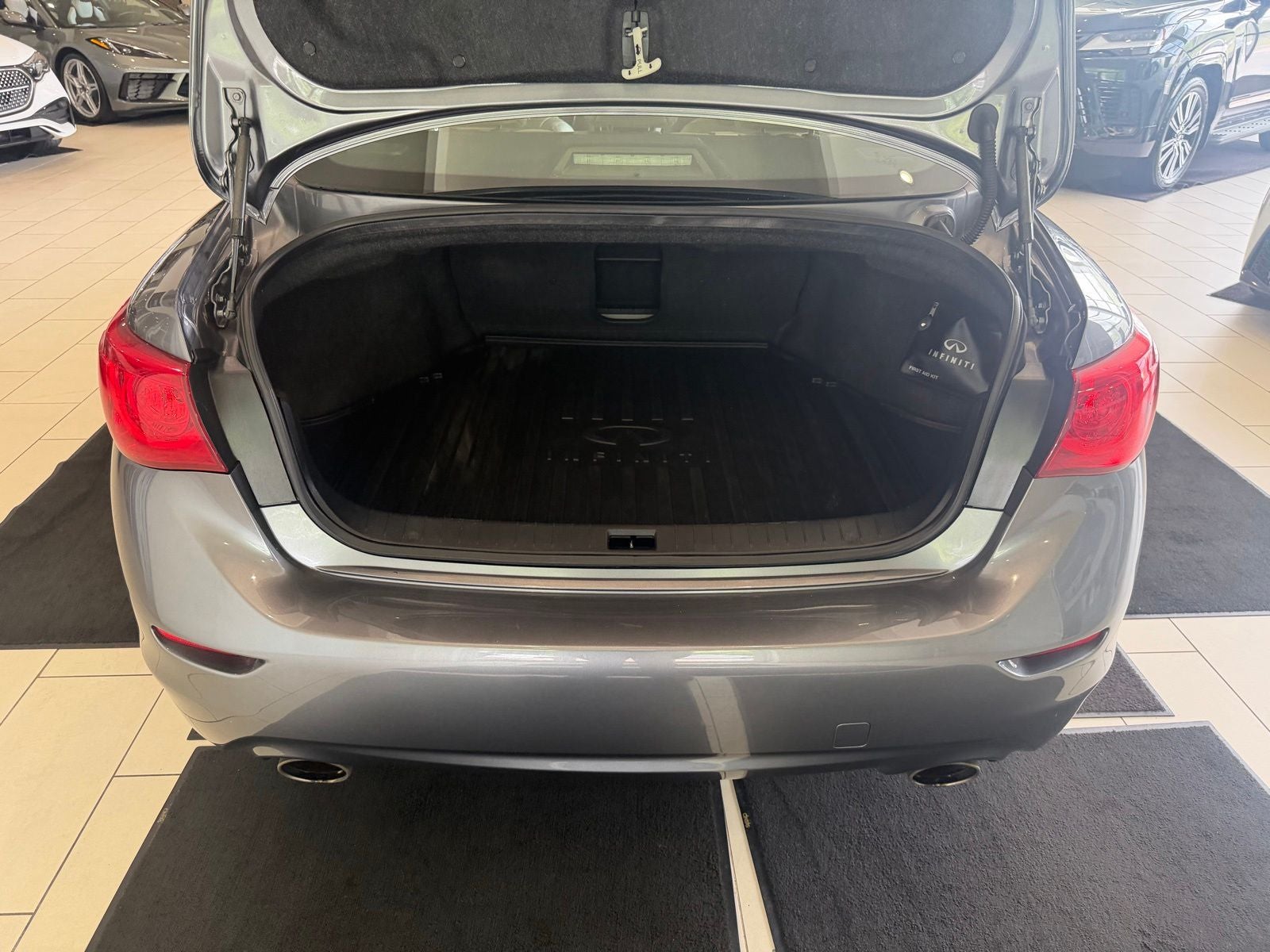 2015 INFINITI Q50 Premium