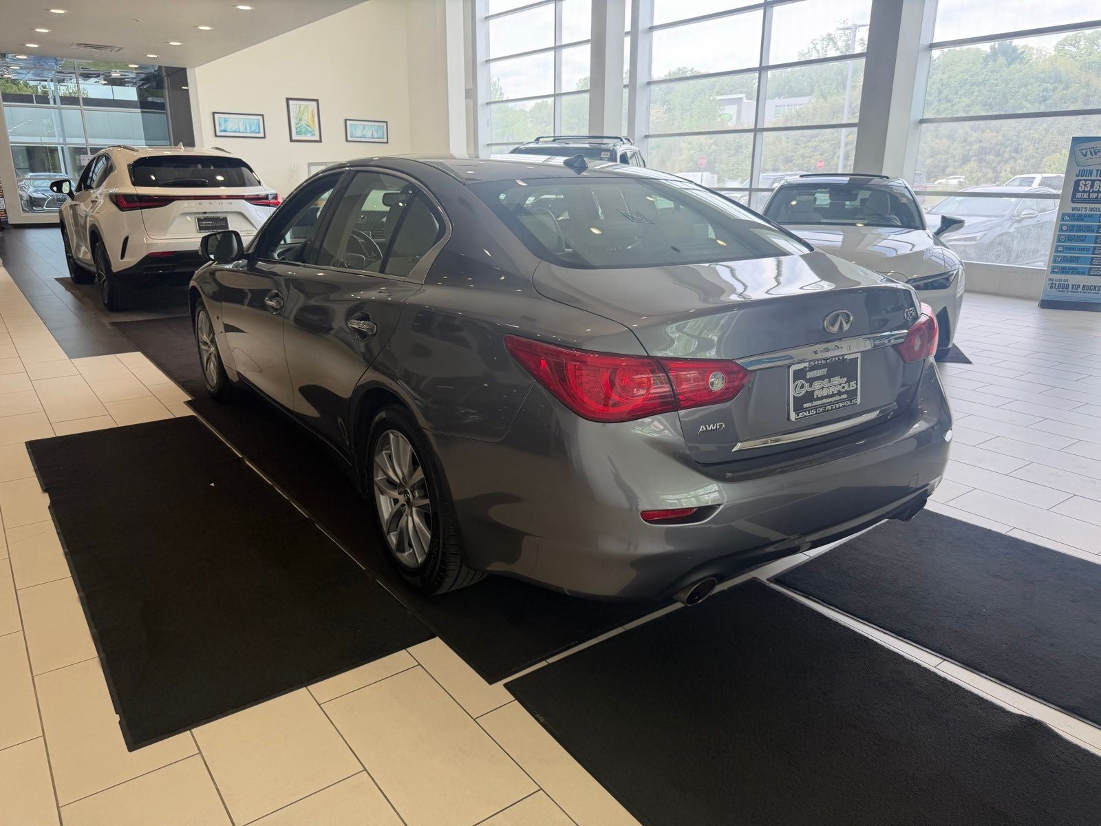 2015 INFINITI Q50 Premium