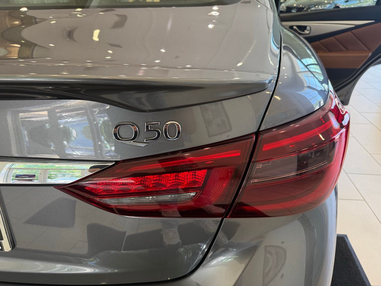 2024 INFINITI Q50 LUXE