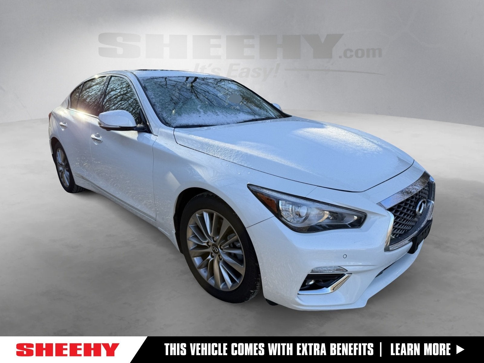 2024 INFINITI Q50 LUXE