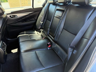 2023 INFINITI Q50 LUXE