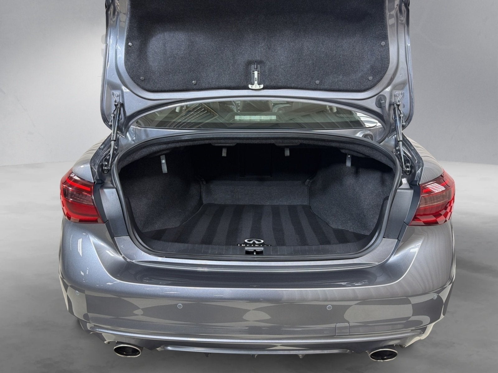 2024 INFINITI Q50 LUXE