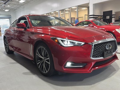 2022 INFINITI Q60 LUXE