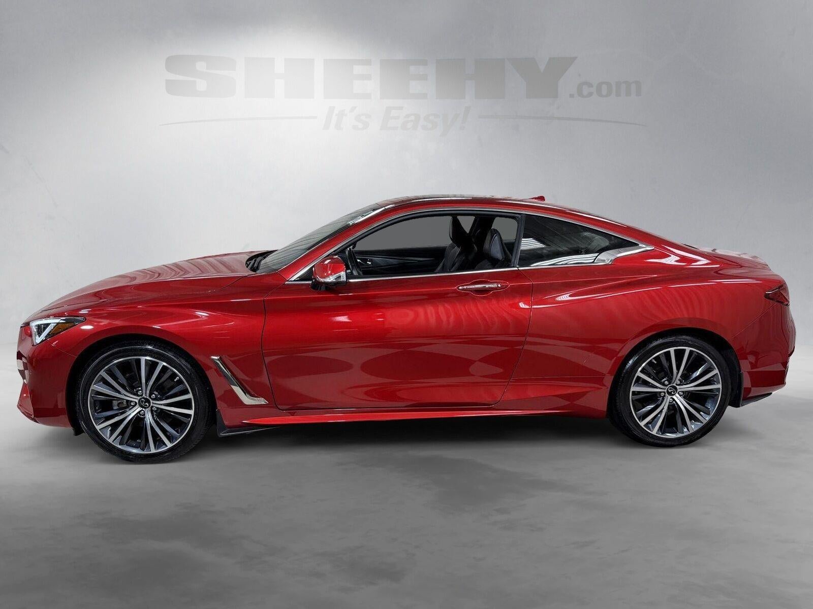 2022 INFINITI Q60 LUXE