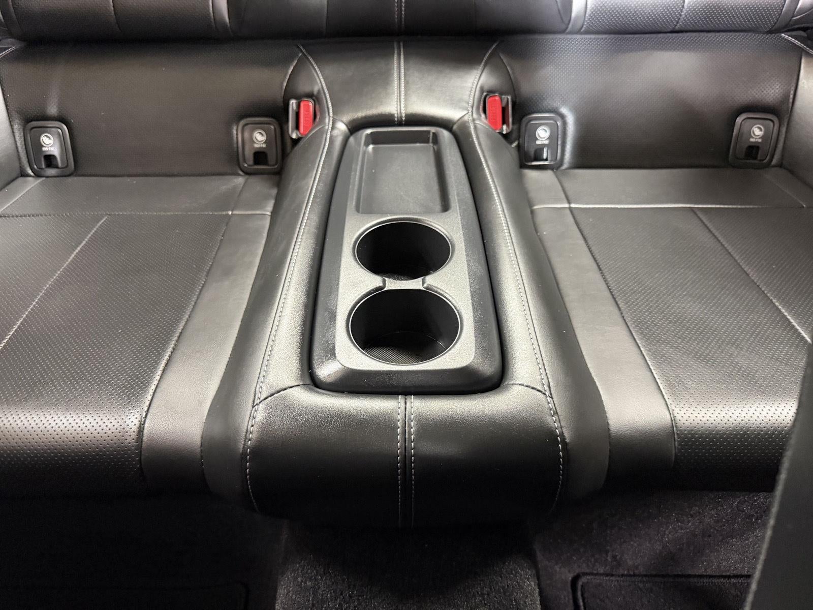 2022 INFINITI Q60 LUXE