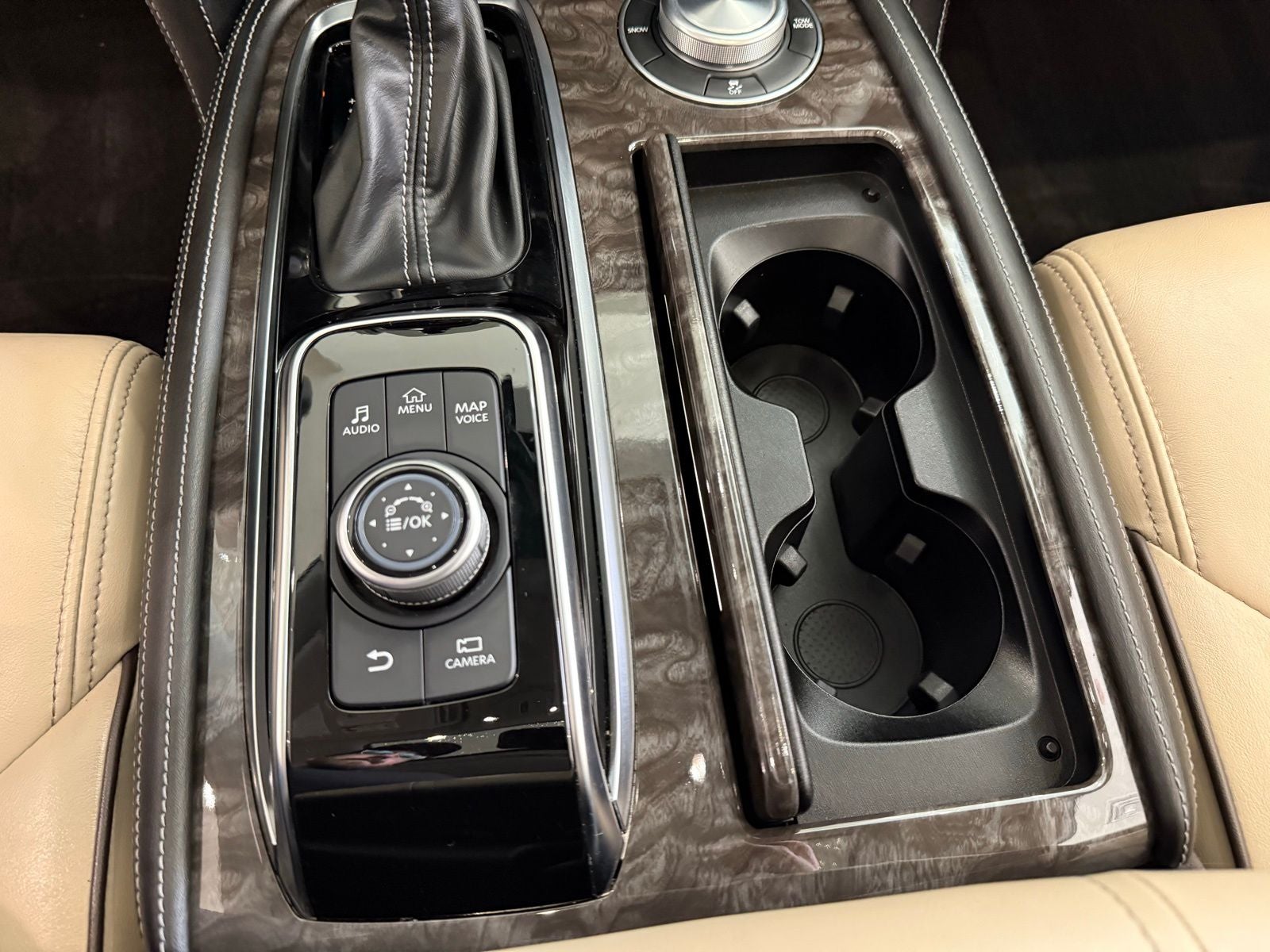 2022 Nissan Armada Platinum