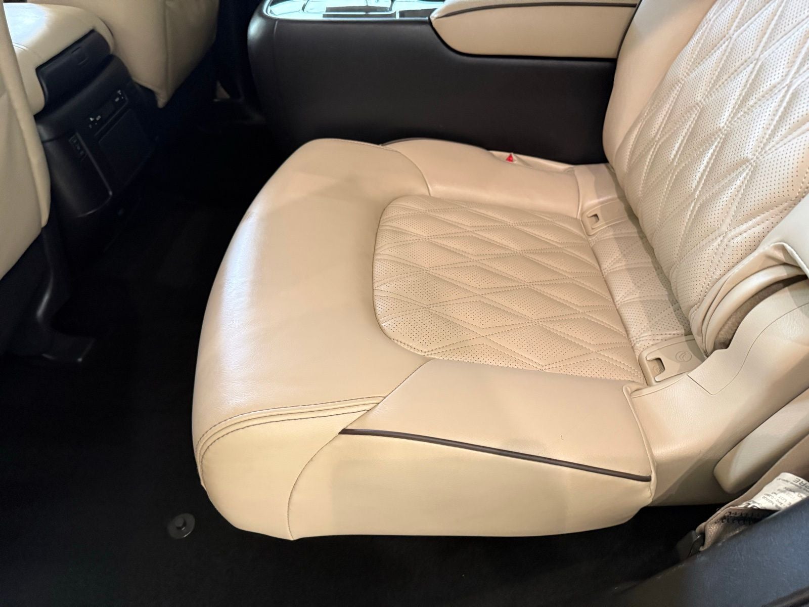 2022 Nissan Armada Platinum