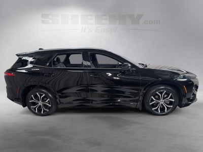 2025 Toyota Crown Signia XLE