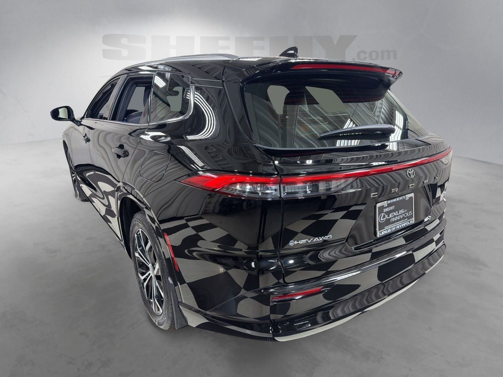 2025 Toyota Crown Signia XLE