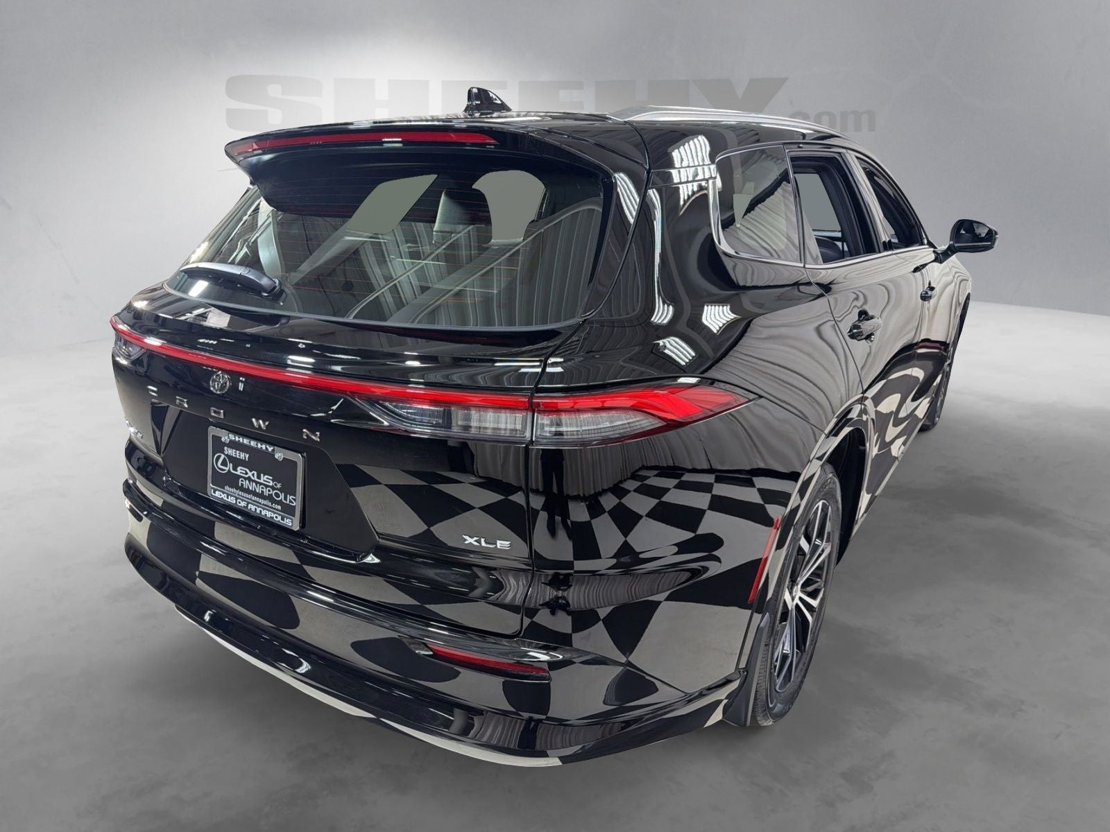 2025 Toyota Crown Signia XLE