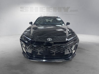 2025 Toyota Crown Signia XLE