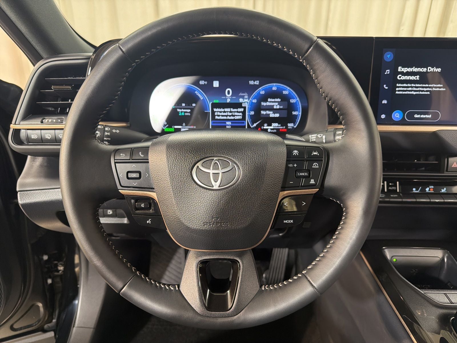 2025 Toyota Crown Signia XLE
