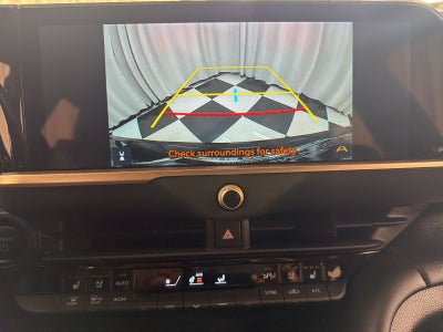 2025 Toyota Crown Signia XLE