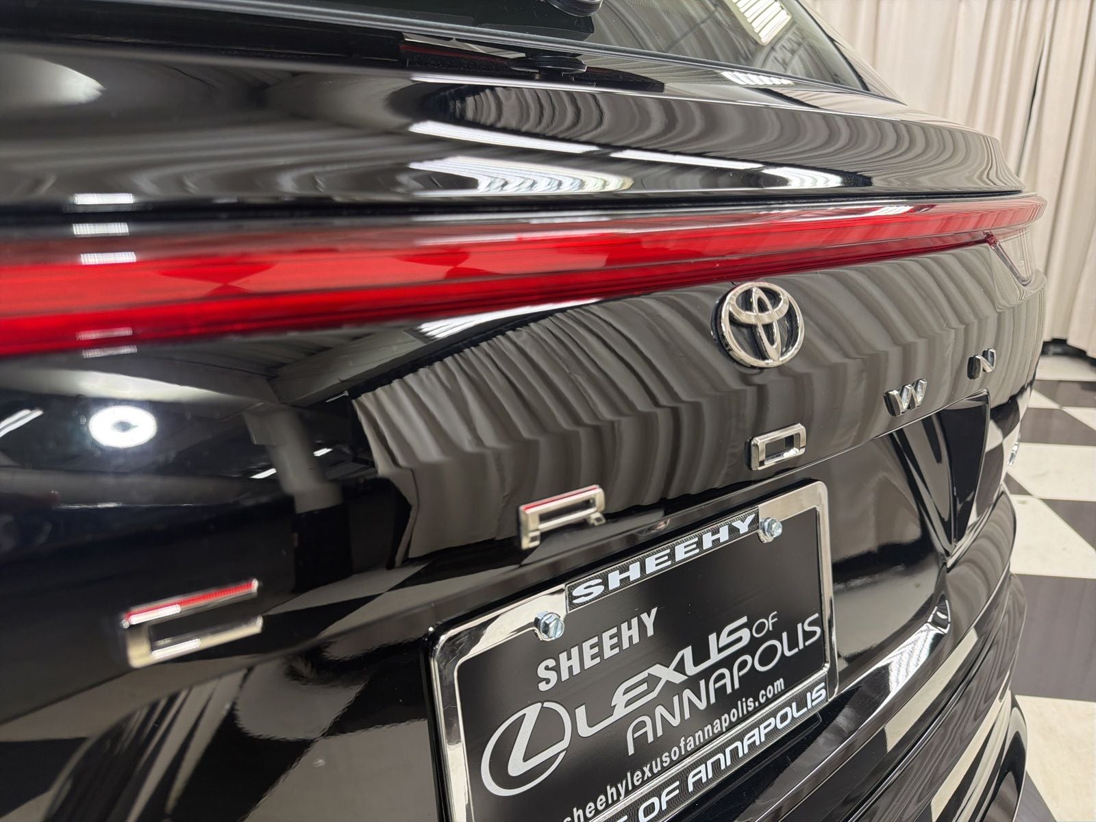 2025 Toyota Crown Signia XLE