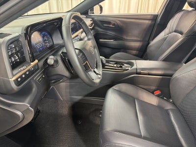 2025 Toyota Crown Signia XLE