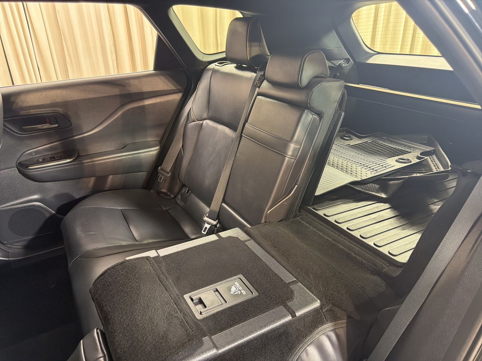 2025 Toyota Crown Signia XLE