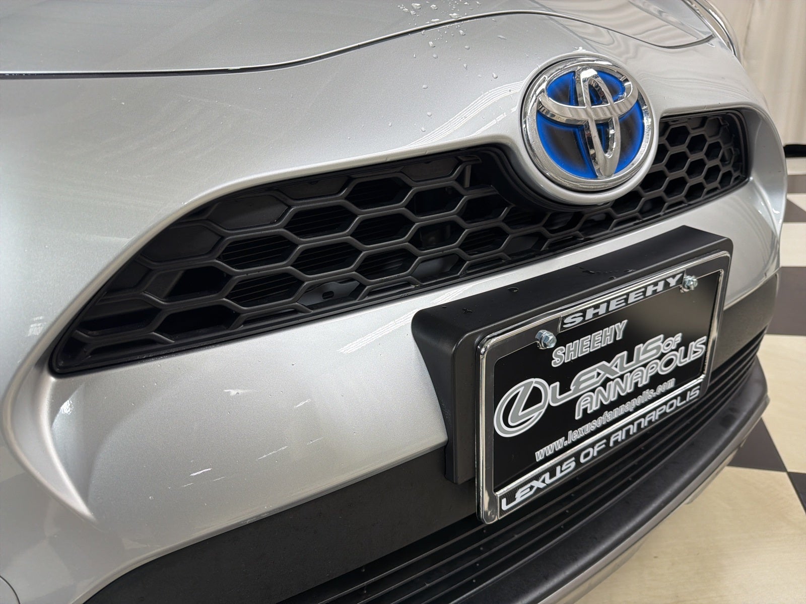 2018 Toyota Prius c Four