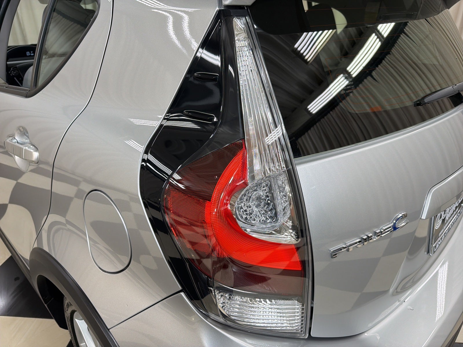 2018 Toyota Prius c Four