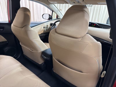 2022 Toyota Prius LE AWD-e