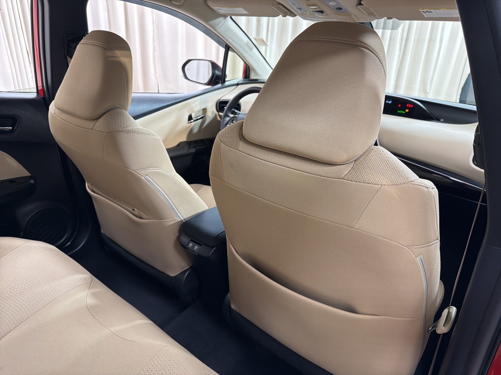 2022 Toyota Prius LE AWD-e