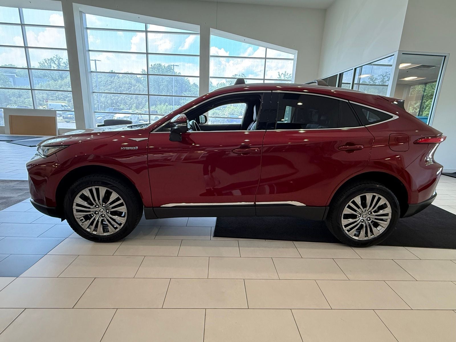 2021 Toyota Venza XLE