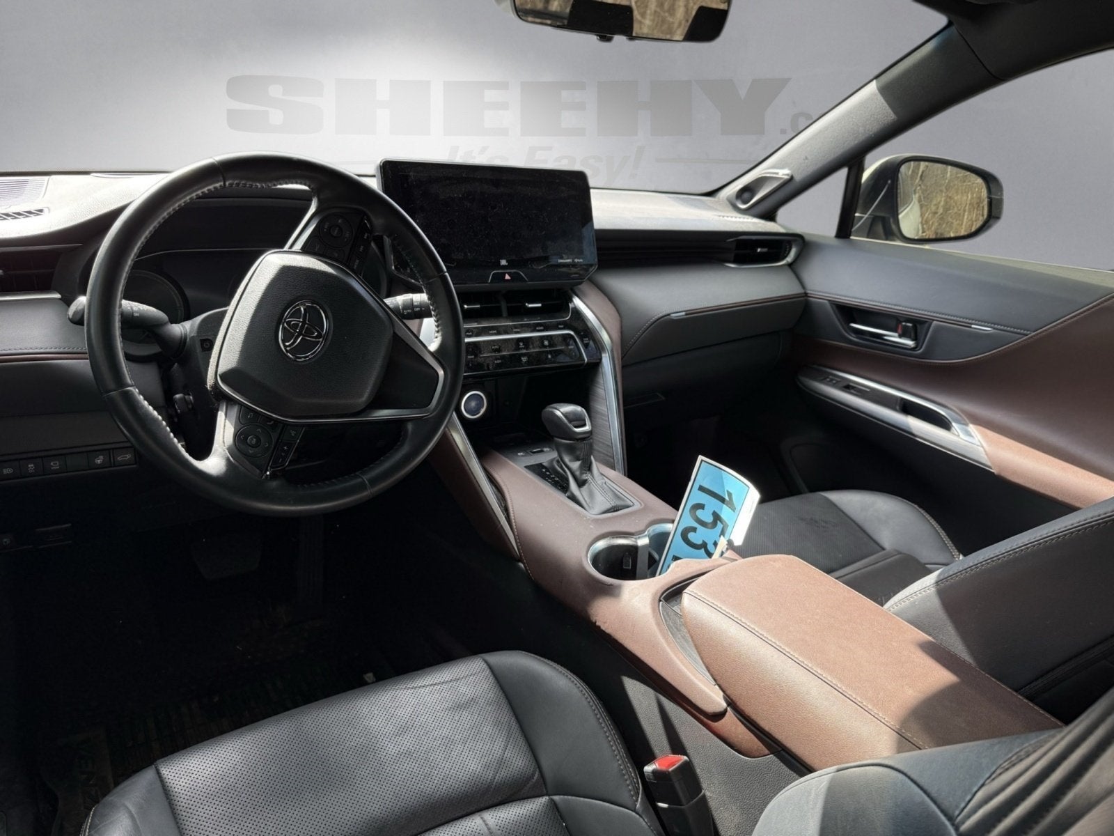 2022 Toyota Venza LE