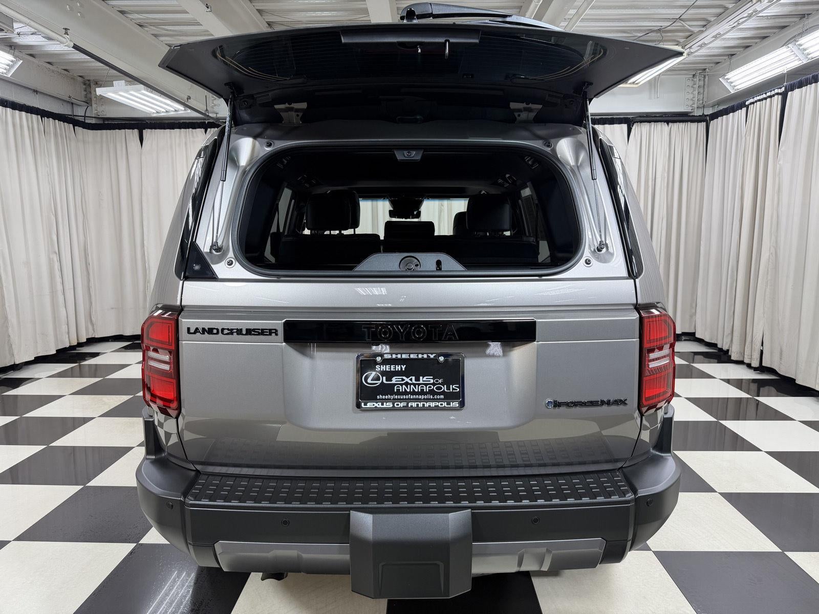 2025 Toyota Land Cruiser Base
