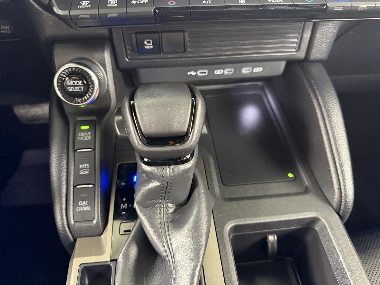 2025 Toyota Land Cruiser 4WD