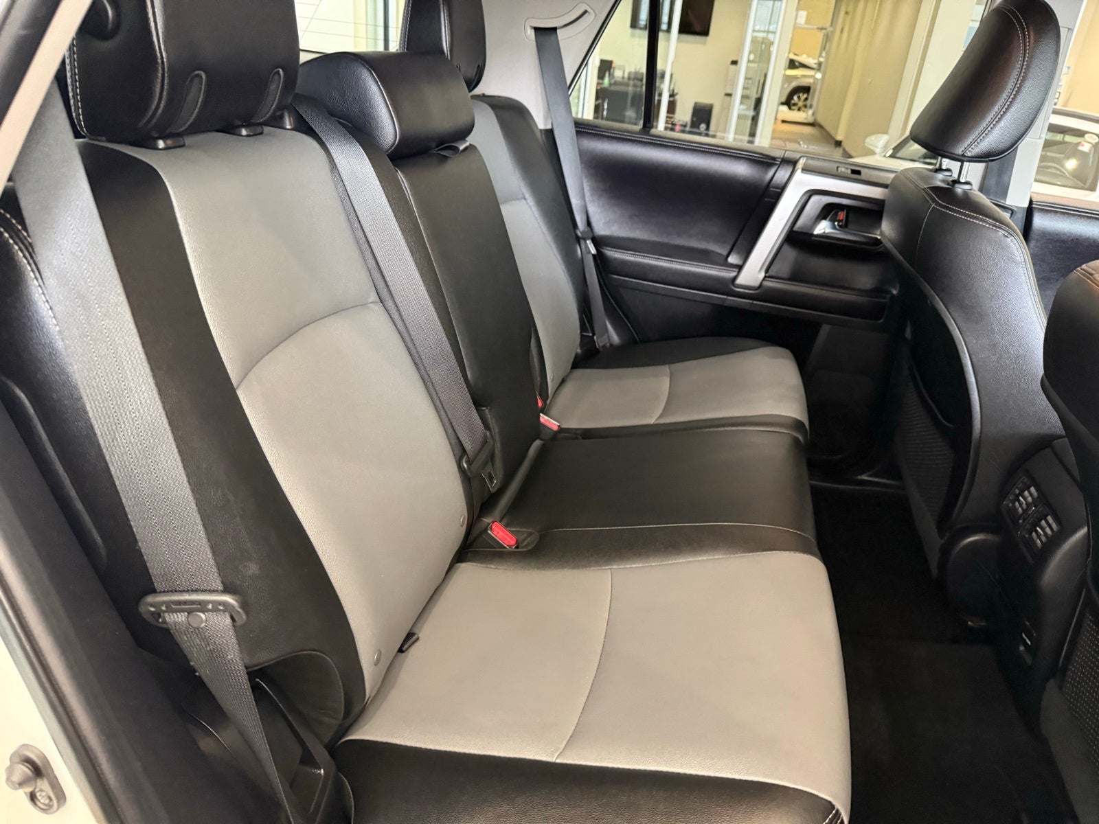 2016 Toyota 4Runner SR5 Premium