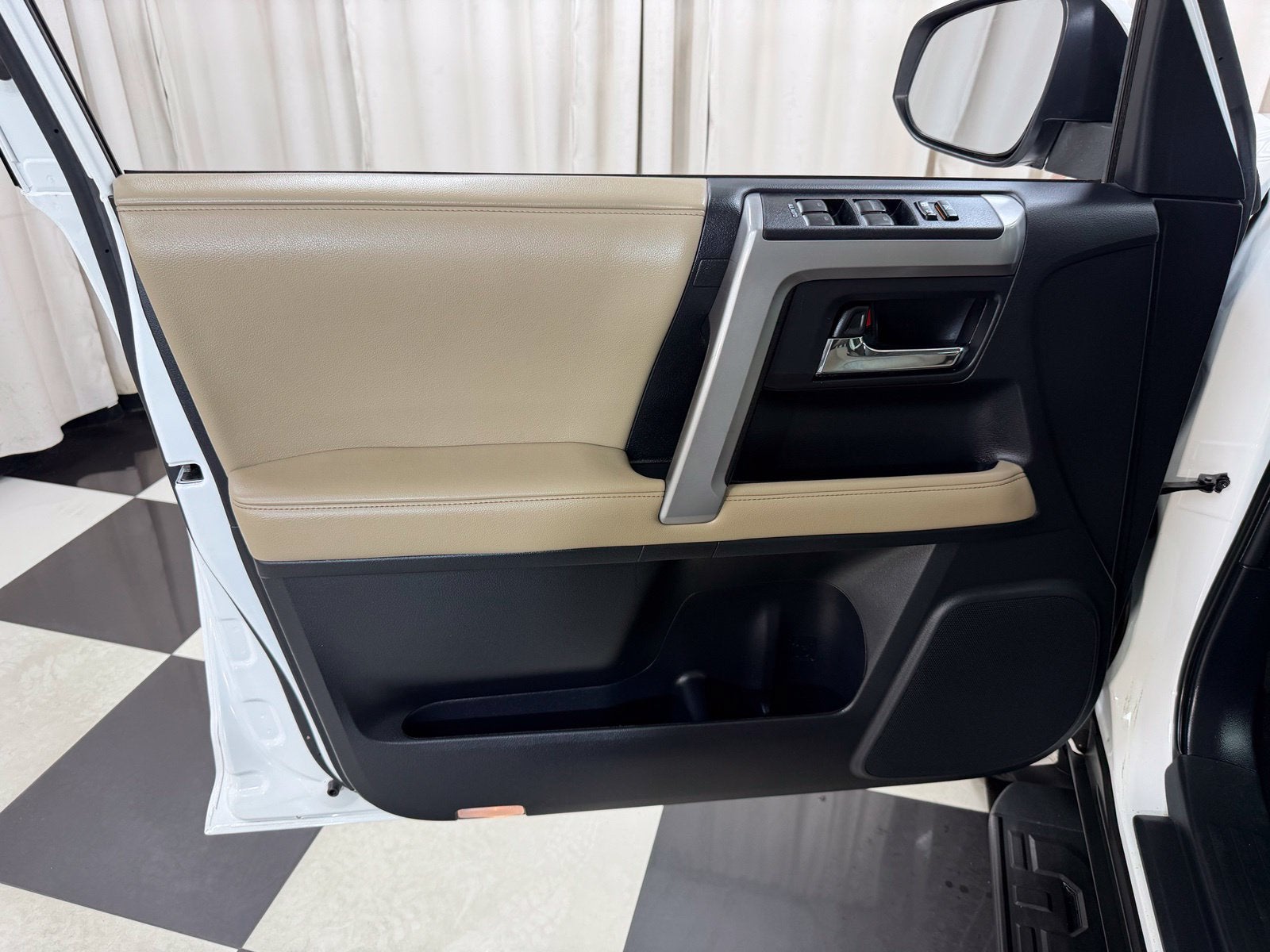 2015 Toyota 4Runner SR5 Premium