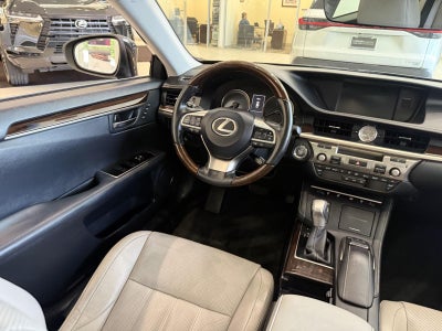 2016 Lexus ES 350 Base
