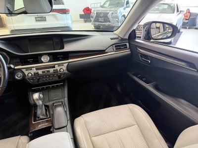 2016 Lexus ES 350 Base