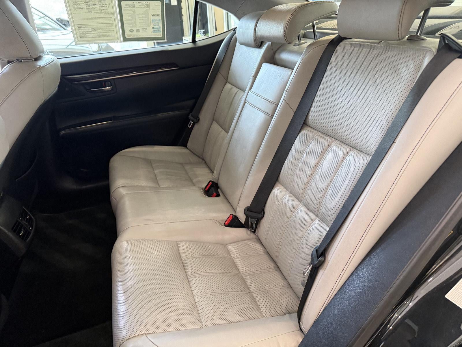 2016 Lexus ES 350 Base