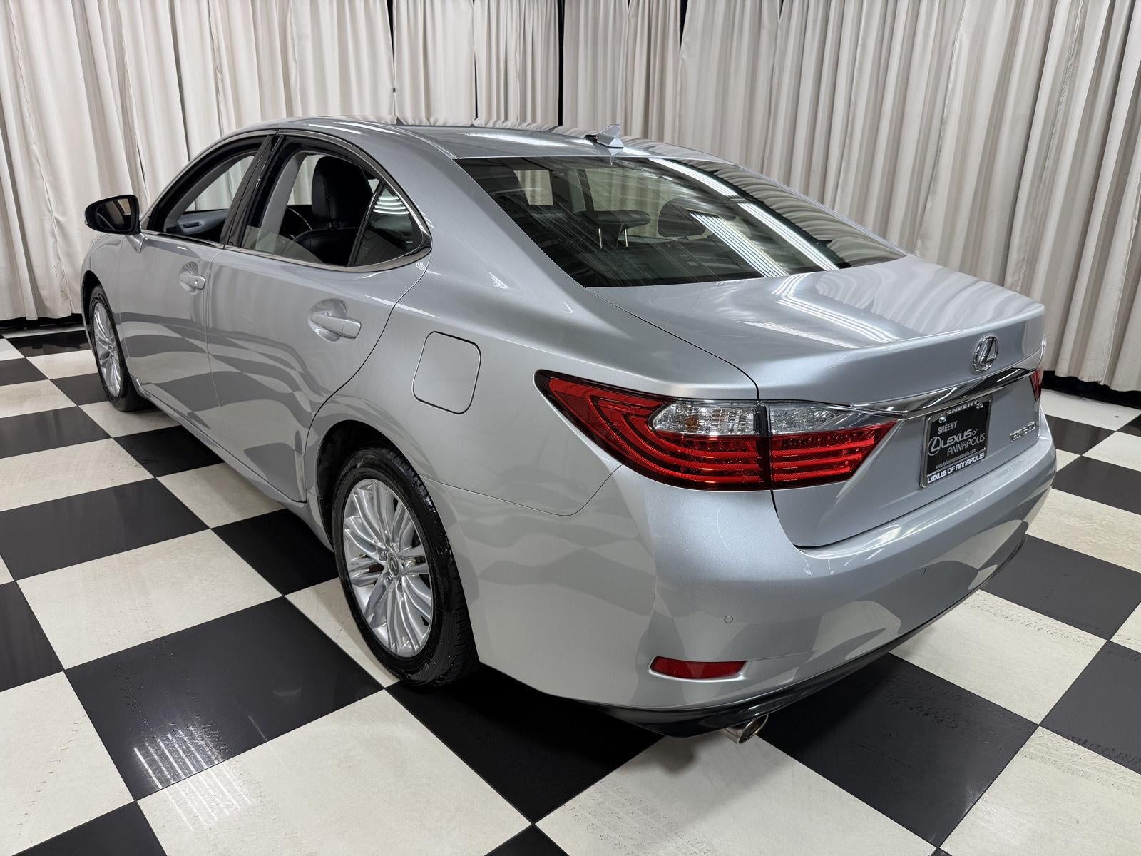 2013 Lexus ES 350 4dr Sdn